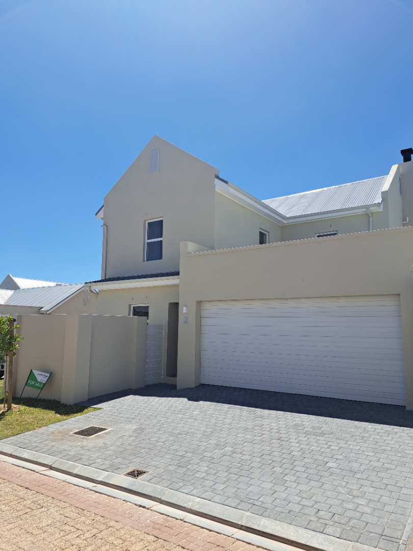 3 Bedroom Property for Sale in Langeberg Ridge Western Cape